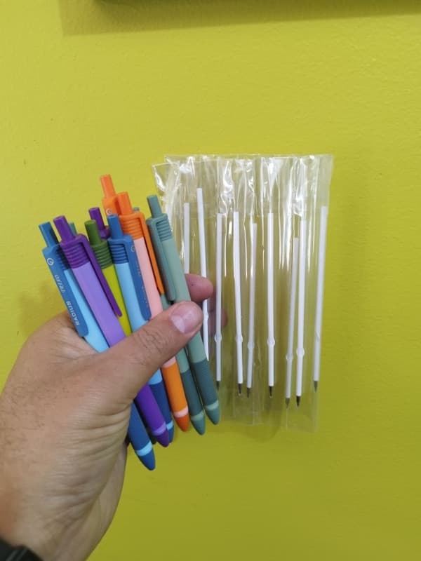 Radius Trixo Pen With Extra Refill 10 Pcs Set (Pen And Refill)