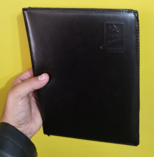 Stationery Ghar B5 Size Date Diary 2026