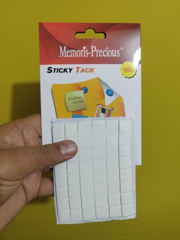 Sticky Tag 50g (Great For The Study, Office Or School )